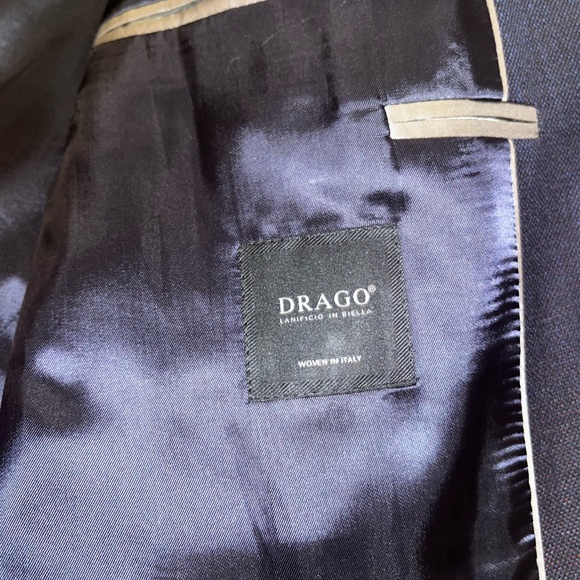 Hugo Boss - Picture 3 of 5